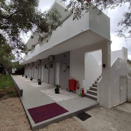 Camping Corali & Apartments Riza  ภายนอก รูปภาพ