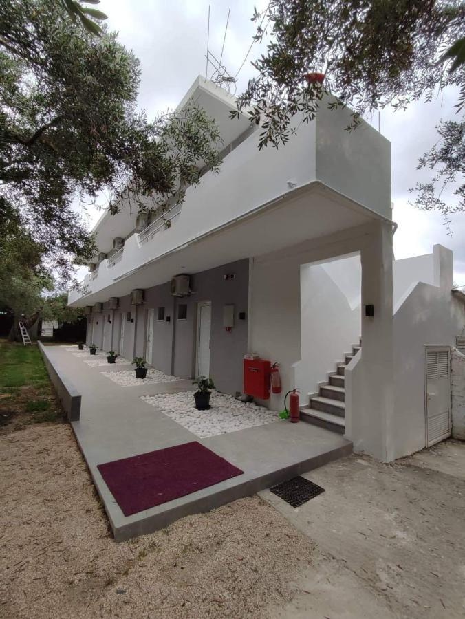 Camping Corali & Apartments Riza  ภายนอก รูปภาพ